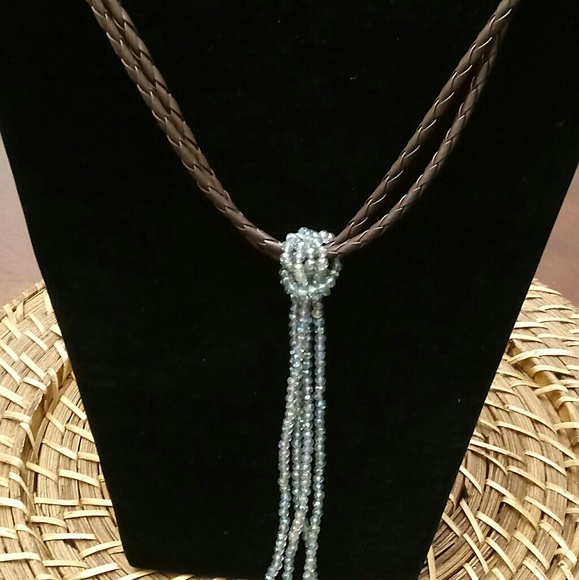 Necklaces - Picture 3 of 6